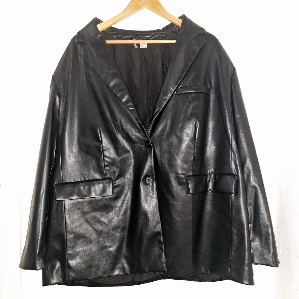 Oversized Faux Leather Blazer - Women's XL